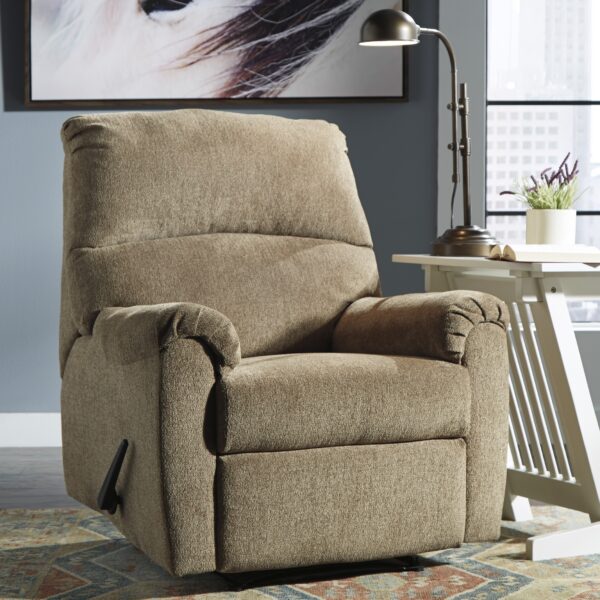 Ashley Nerviano recliner tugitool elutoas