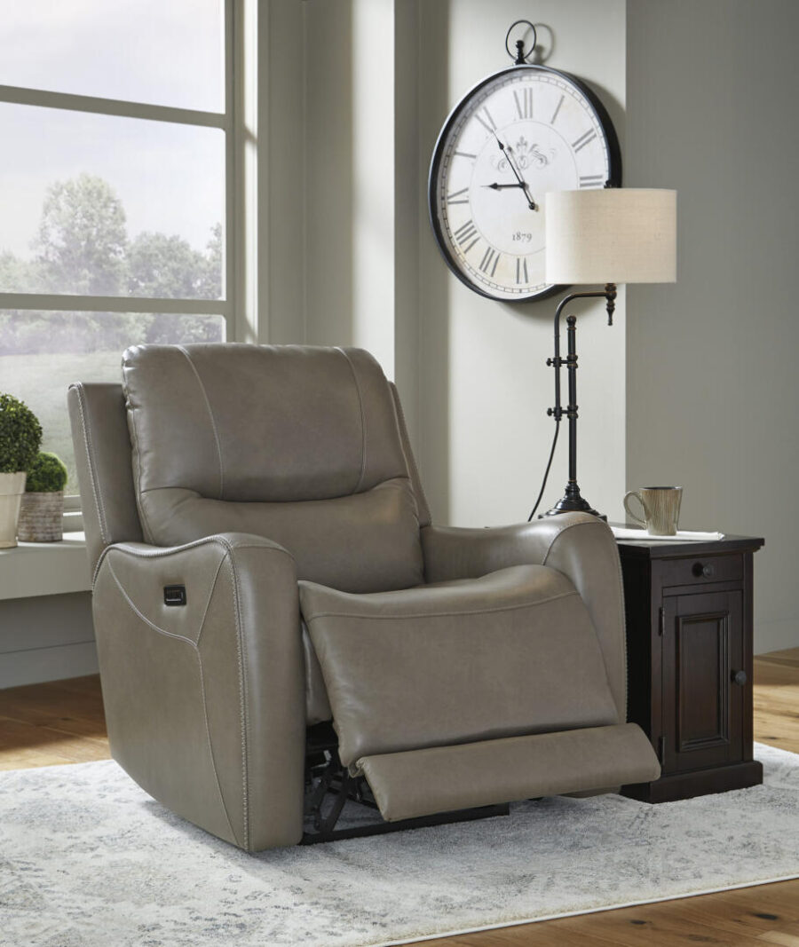 Ashley Galahad elektriline recliner tugitool