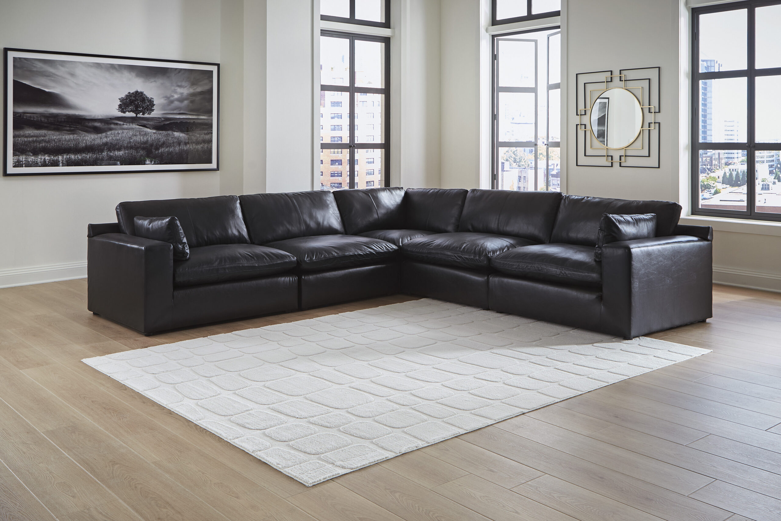 Nurgadiivan Emilia - Image 25