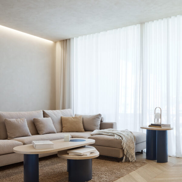 Skandinaavia stiilis Teulat diivanilaud Nori Natural.