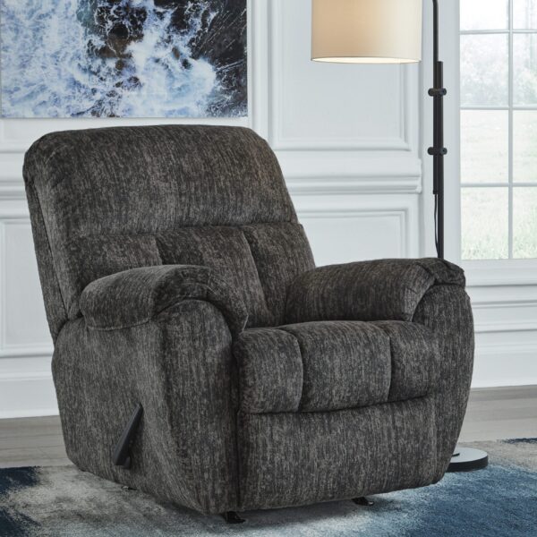 Hall recliner tugitool Rampant elutoas