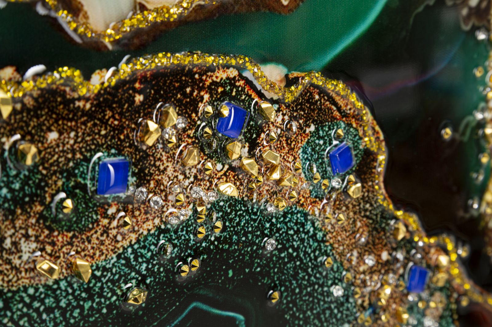 Seinapilt Smeraldy - Image 2