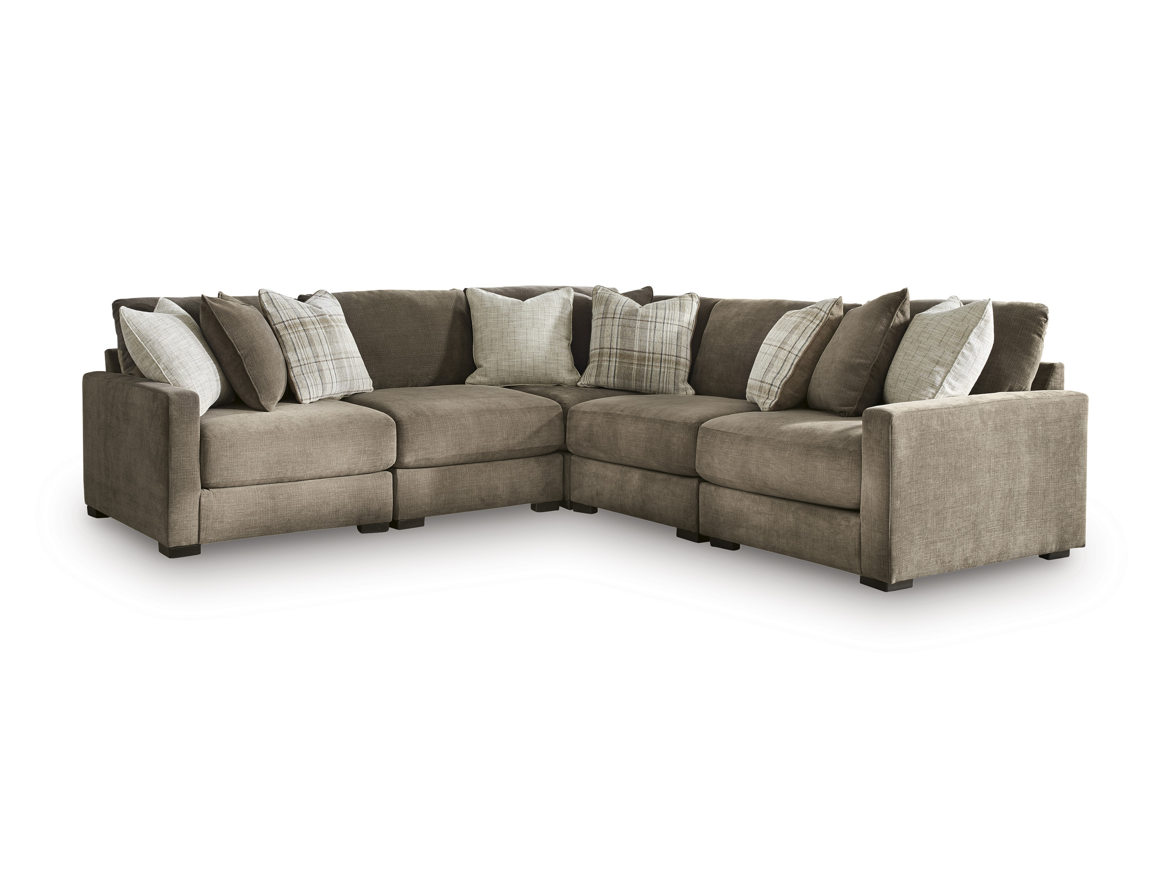 Nurgadiivan Camellia-Court - Image 5